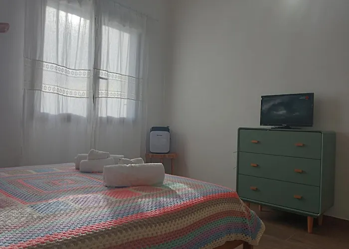 Il Guardiano Delle Due Baie Domus Gasthof SantʼAntìoco